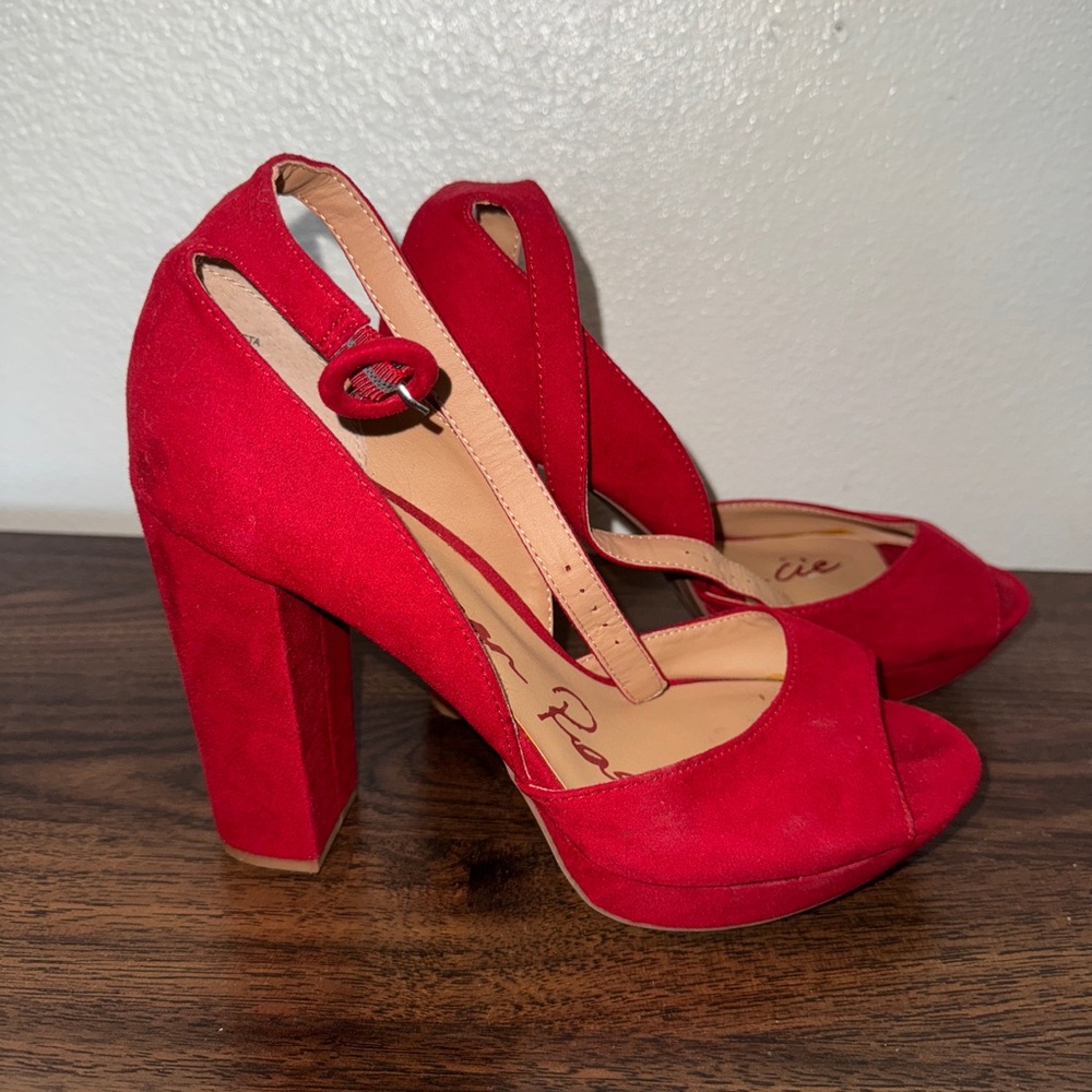 Red Heel